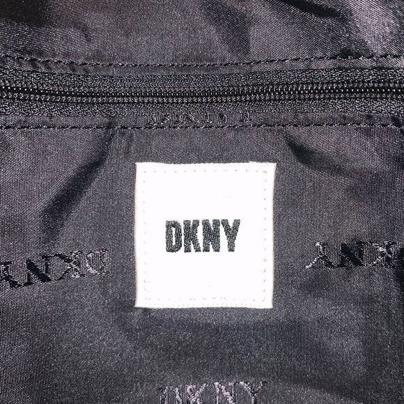 DKNY Black leather satchel bag - Picture 6 of 6